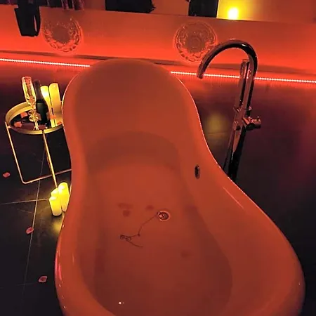 La Des Tentations Hotel miłości Grignan